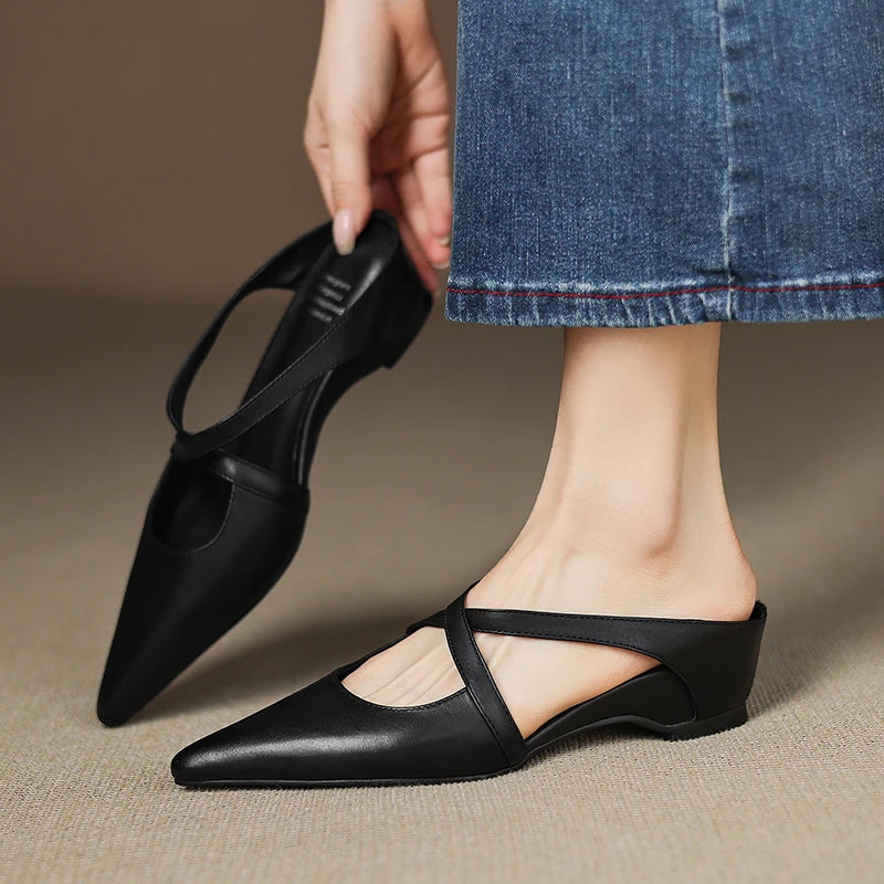 Virel Cross-Strap Flat