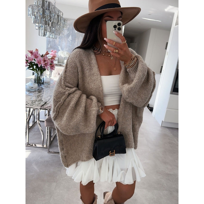 Montra Oversized Cardigan