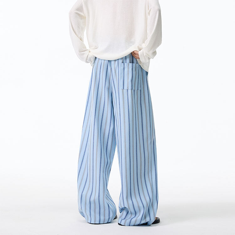 Club Léger Sweatpants