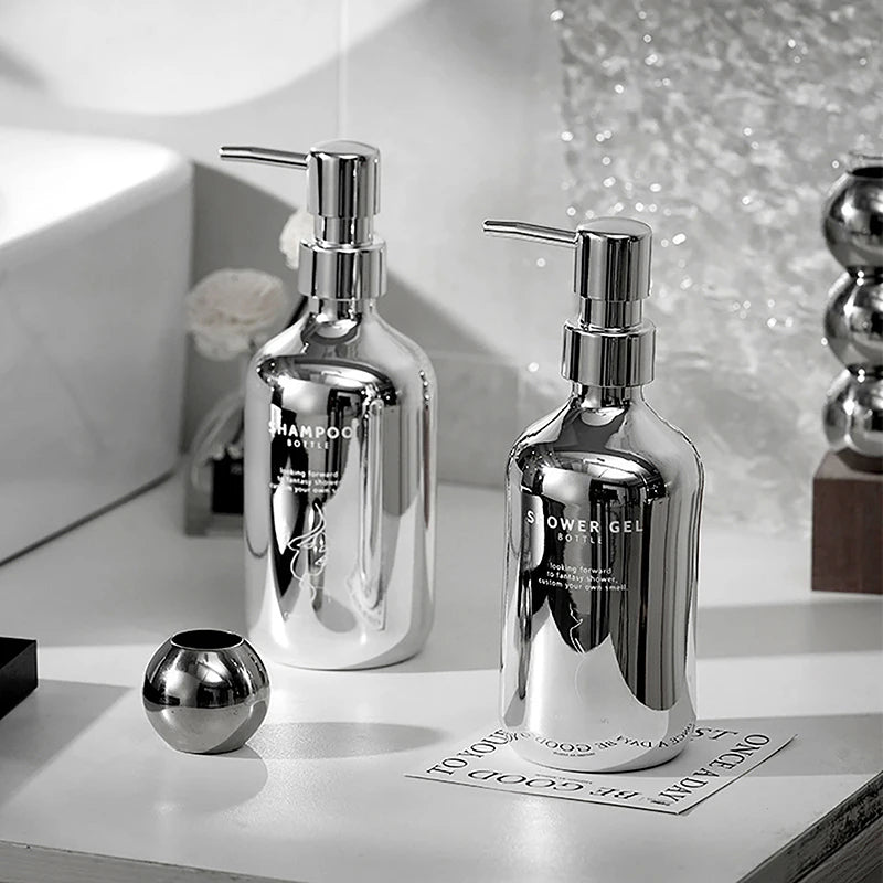 Lumora Bath Set