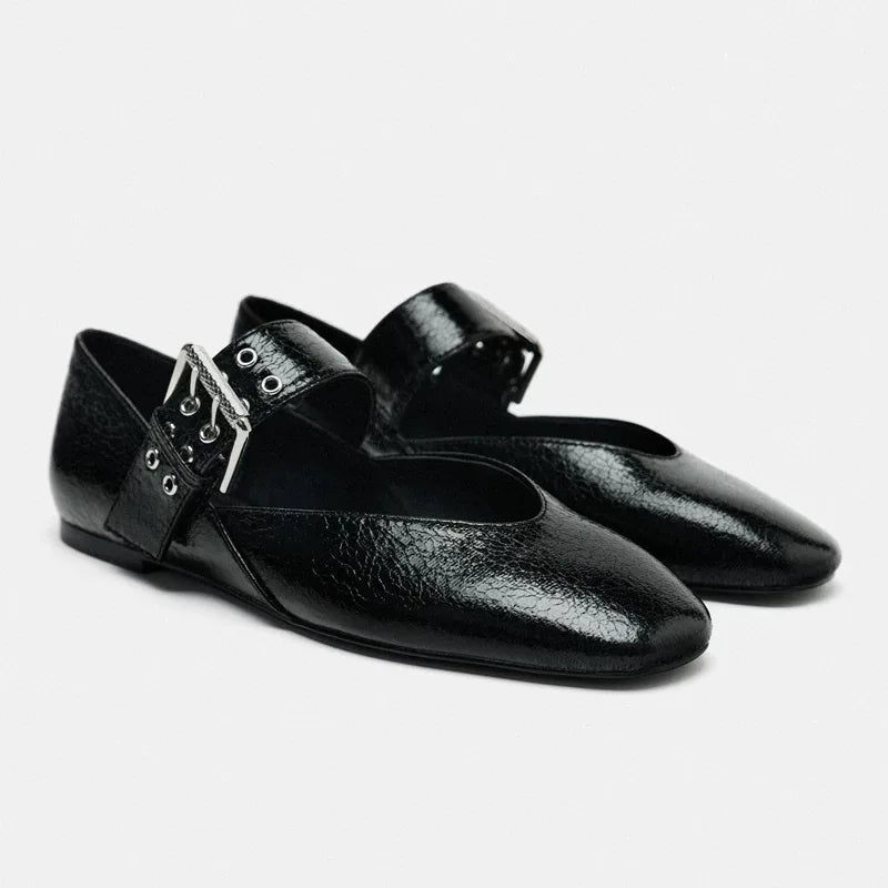 Rosven Pointed Flat