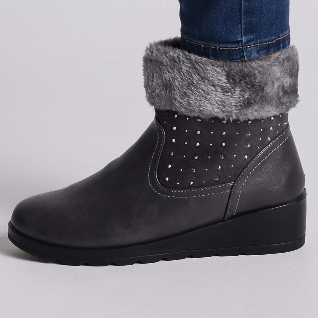 Ammy Ankle Boots