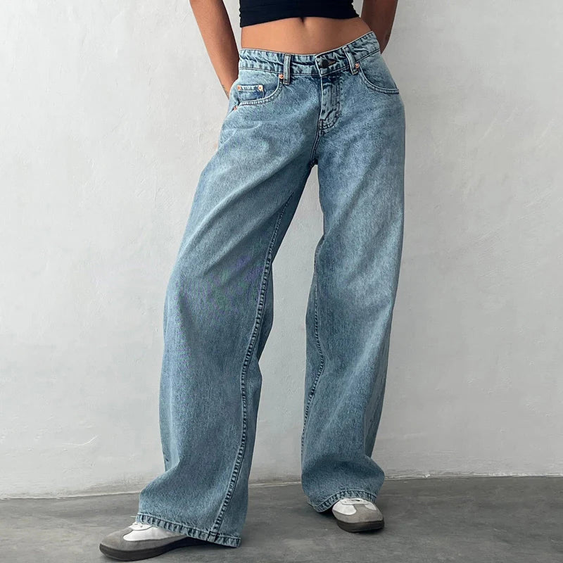 Strive High-Rise Jeans