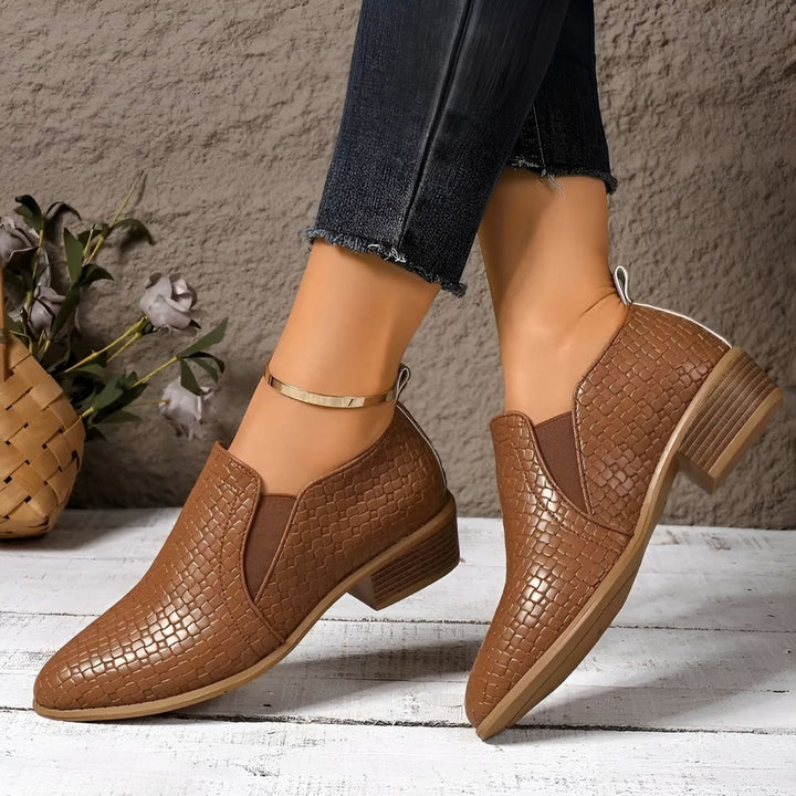 Briar Pointed Ankle Heels