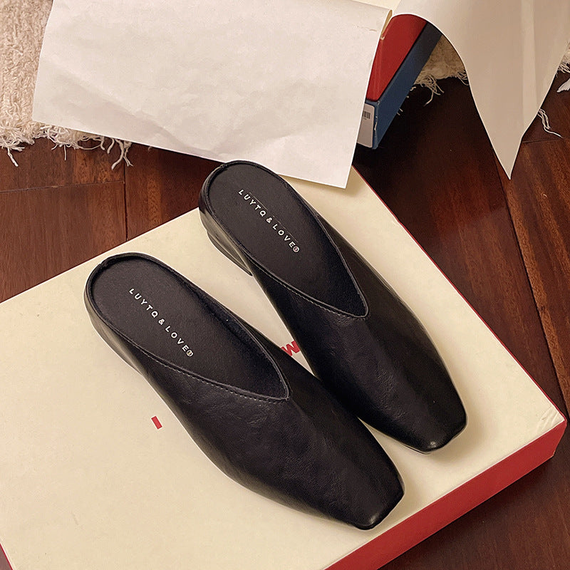 Elvon Round-Toe Mules