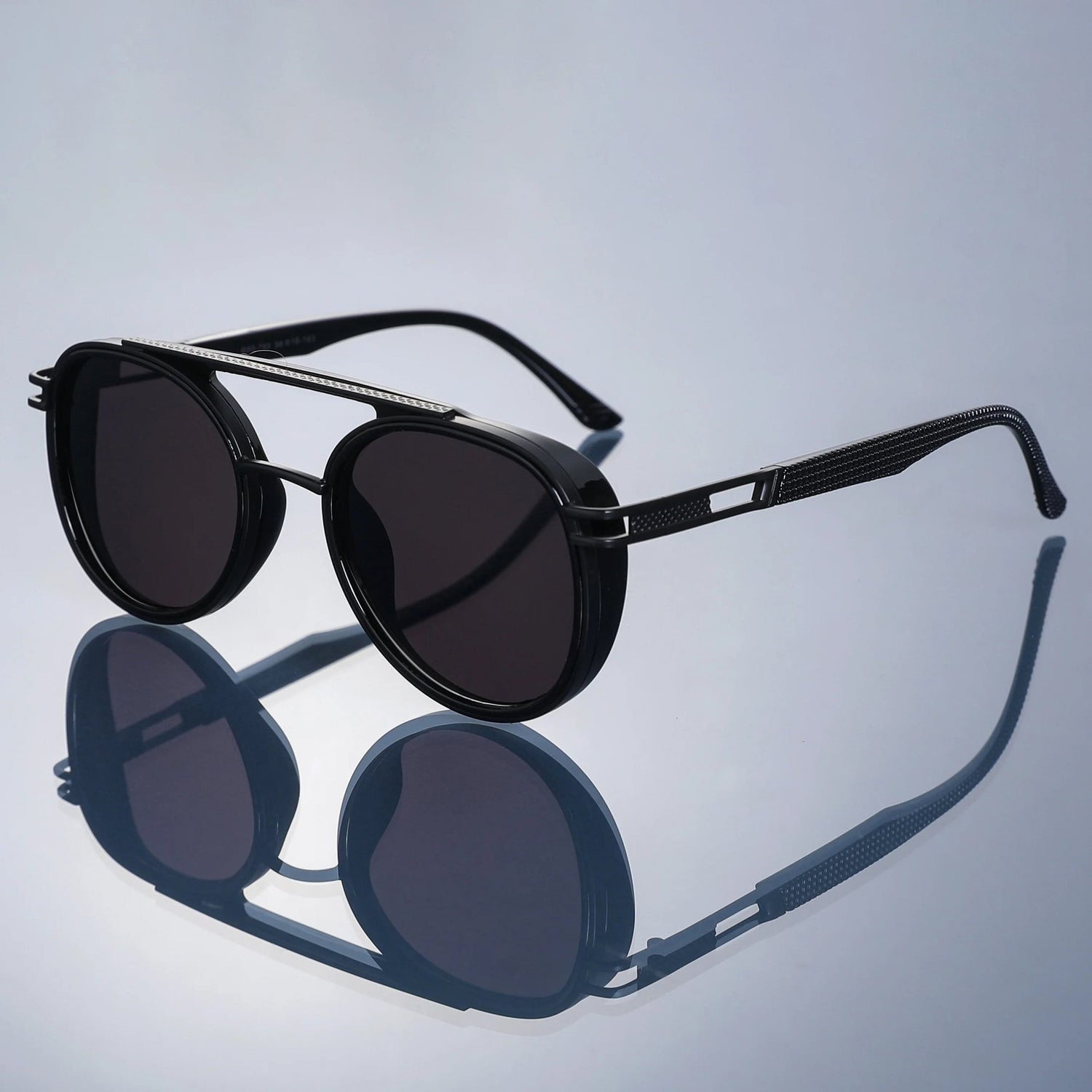 Ravik Urban Shades