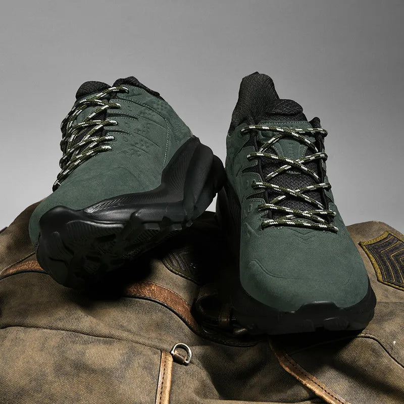 Ricon Sneakers