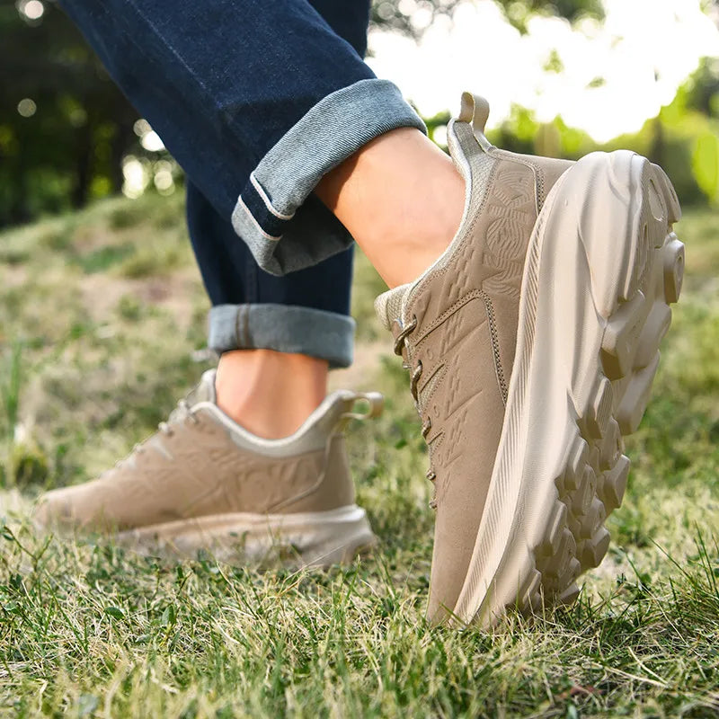 Ricon Sneakers