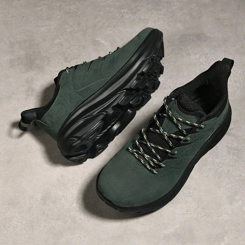 Ricon Sneakers