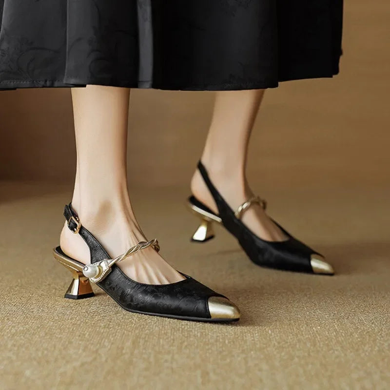 Savana Kitten Heels