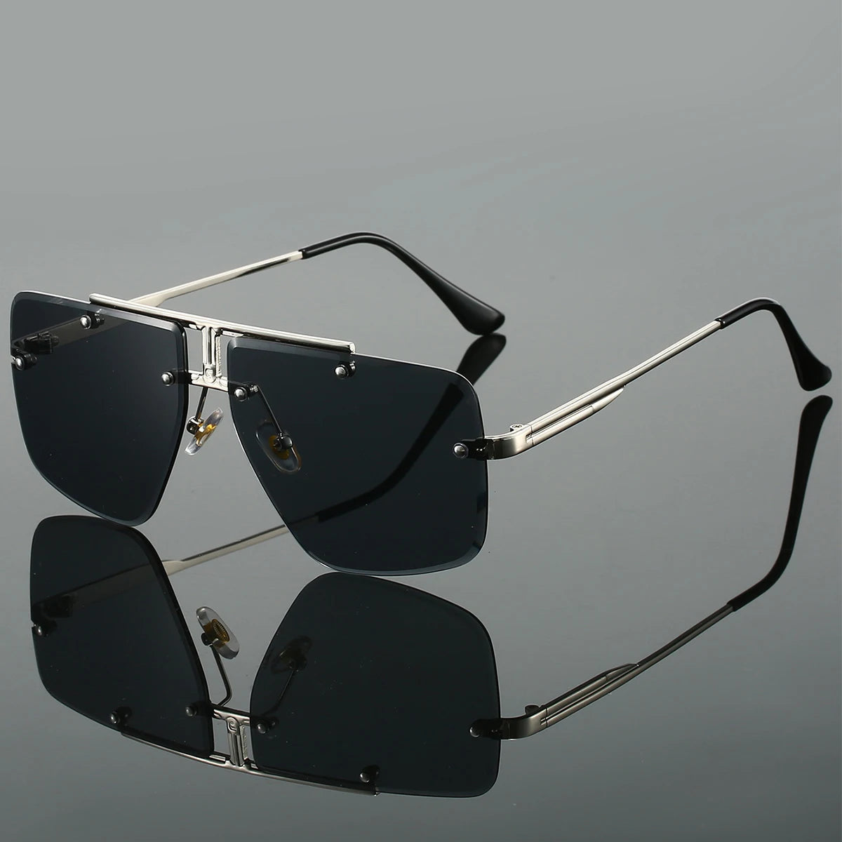 Monroe Angled Classics