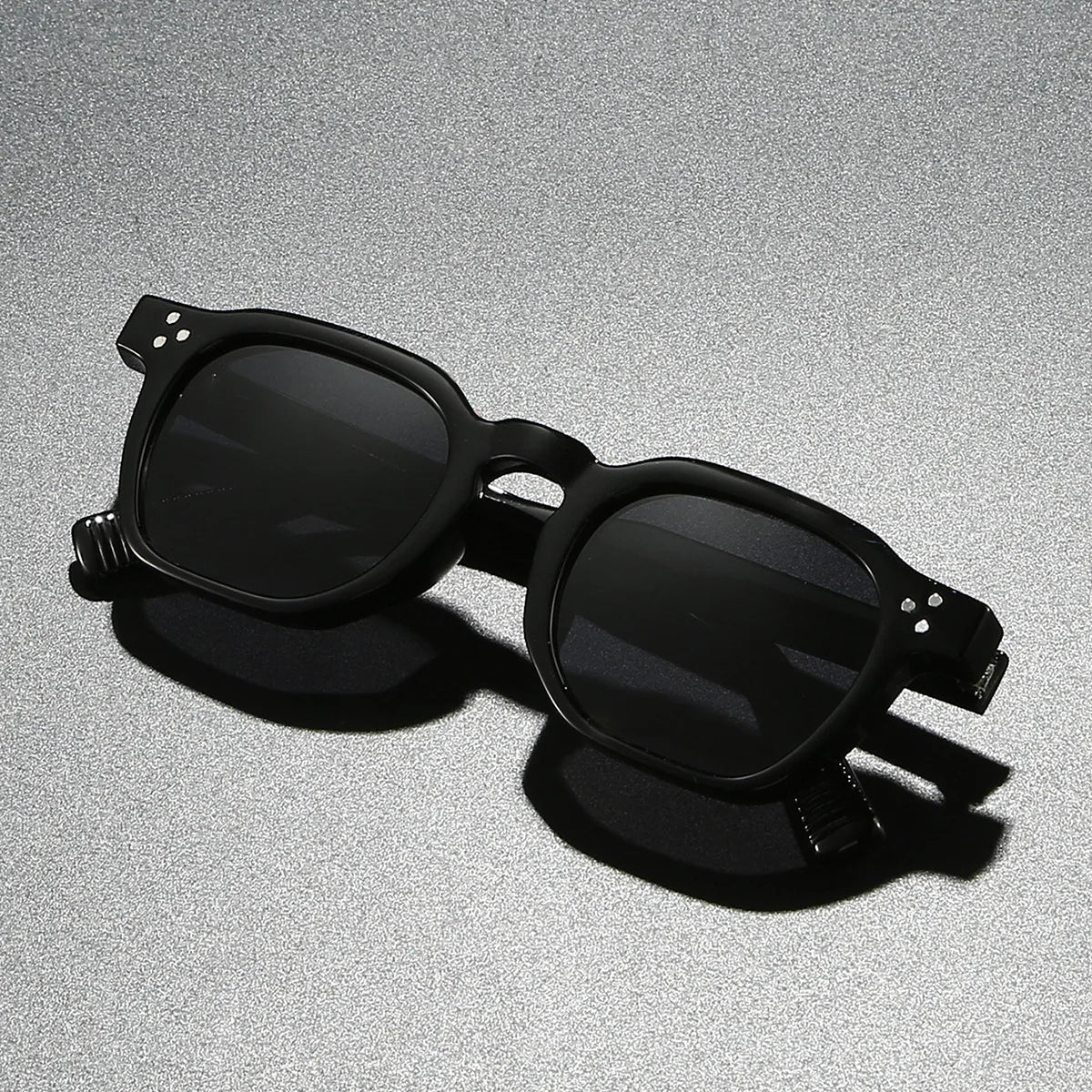 Zephyr Blockframe Shades
